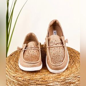 Not Rated Rose Gold Maco Slip-On Sneakers NEW